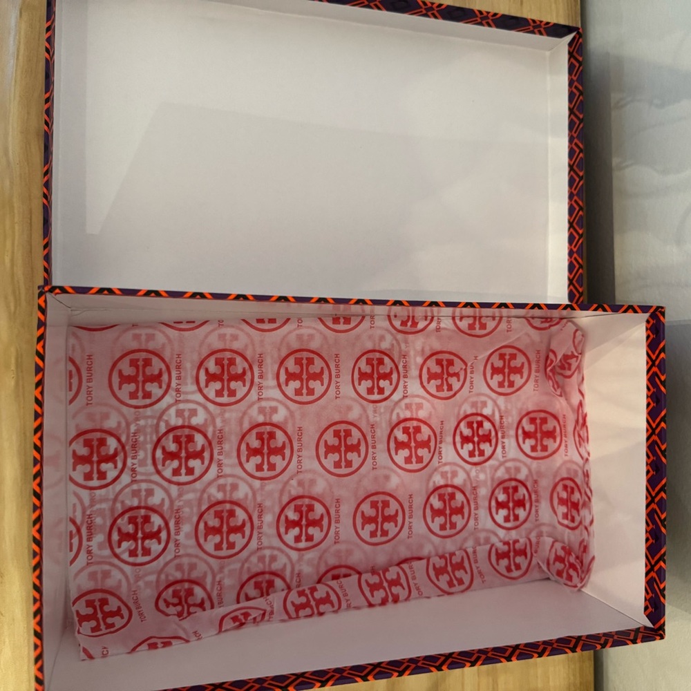 Tory Burch Orange and Purple Geometric Box - Picture 4 of 4